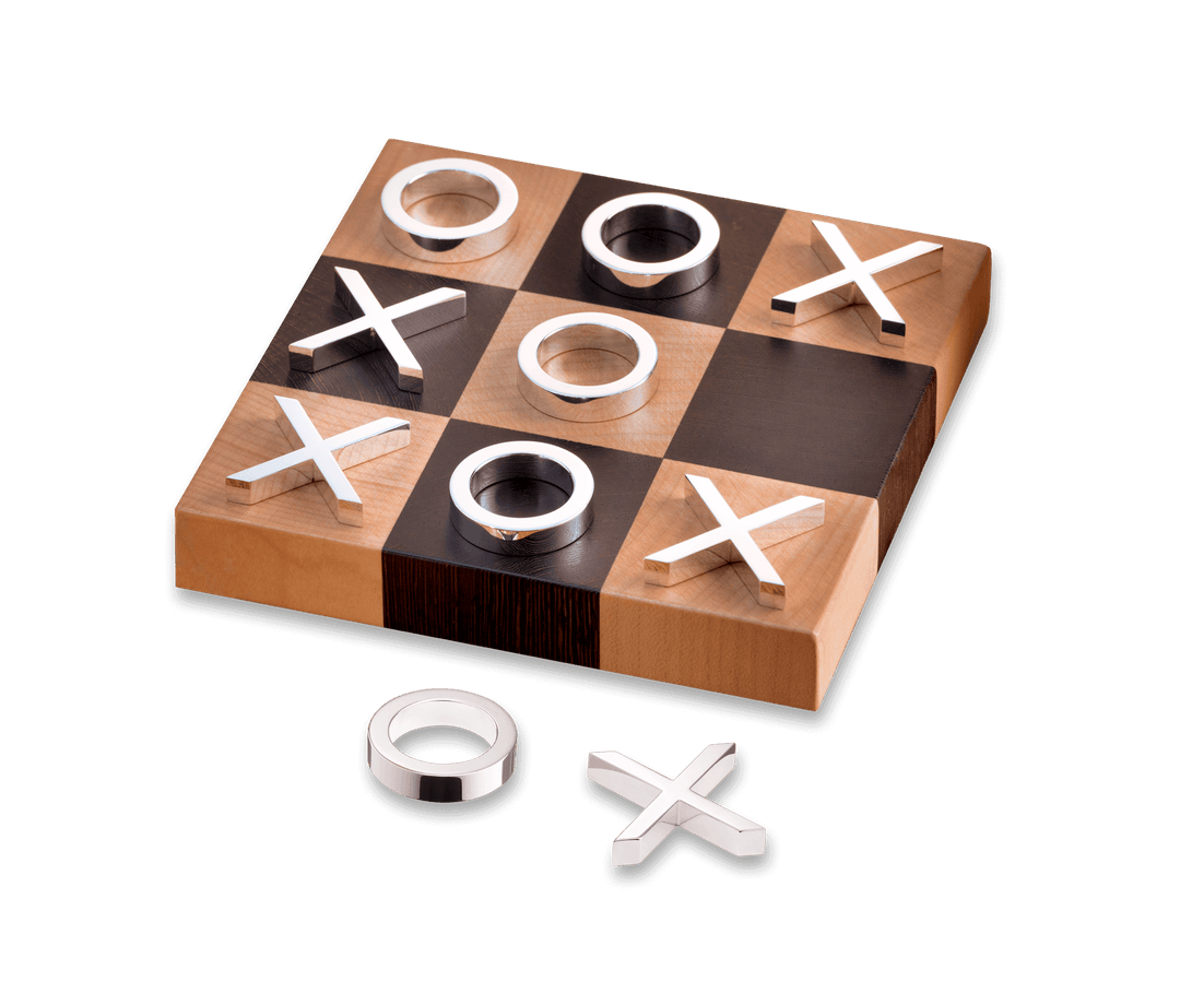 Tic Tac Toe Spiel aus Silber von Robbe & Berking, versilberte X und O auf einem Brett aus Ahorn und Wengé